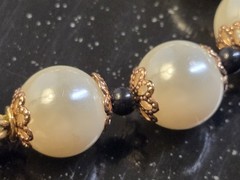 VINTAGE BETSEY JOHNSON PINK CORSET ENAMEL FINISH DANGLING CHARMS FAUX PEARLS…