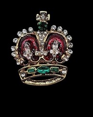 Jeweled & Enamel Crown Brooch Pin Gold Tone Elegant Estate Jewelry