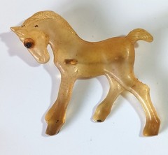 Vintage Early Plastic (Lucite?) Amber Foal Colt Young Horse Brooch 2.25″