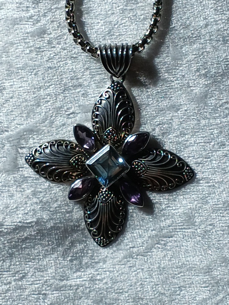 Vintage Gemala Blue Topaz and Amethest 925 Sterling Silver Pendant And Chain
