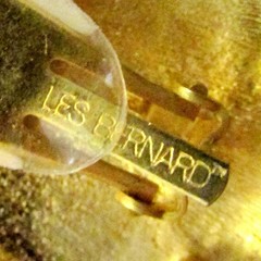 VTG RUNWAY LES BERNARD 2 1/4″ DANGLE TIERED SATIN GP EARRINGS 70s MODERNIST CLIP