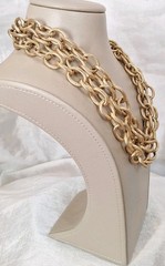 VTG Goldtone Textured Chunky Chain Link Triple-Strand Layered Statement Necklace