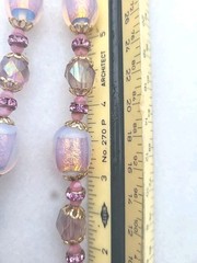 SALE! VINTAGE FIREY OPALESCENT FOIL LILAC PINK PURPLE GLASS BEAD NECKLACE HEAVY