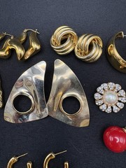 Fun Vintage 90’s Earrings Lot of 19 Chunky Big Gold Tone Earrings Hoops Mix Lot