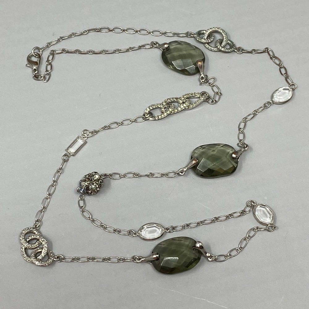 Glass Bead Necklace Green Faceted Acrylic Open Back Bezel Silver Tone Station 34