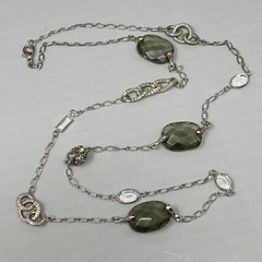 Glass Bead Necklace Green Faceted Acrylic Open Back Bezel Silver Tone Station 34