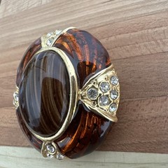 Vintage Brooch Pin 1.75 Inch Brown Marbled Art Glass Clear Rhinestones Gold
