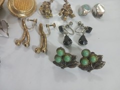 Vintage Clip On earrings and screw on ear rings for non-pierced ears 17 pair lot