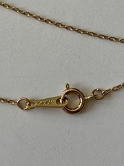 1986 Avon Necklace Loving Heart Simulated Emerald Peal Pendant orig box 13.5″