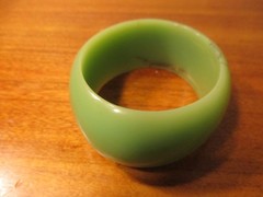 Vintage Lucite Acrylic Bangle Bracelet. Green. Brown Irregular Veins. 2.5 in.ID
