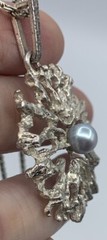 800 Silver Pearl Pendant Modernist Brutalist Naturalistic MCM Vintage Chain