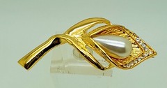 elegant Vintage style Gold Tone 2.5″ flower shape fashion jewelry Brooch/pin