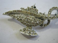 FUN 1950s Rhinestone ALLADIN’S LAMP 2 1/4″ Brooch, Compare @ $58 on Etsy