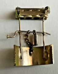 Vintage Green & Gold Toned Wishing Well w/ Swinging Bucket Approx 1.5 in * Read