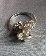Ring sz 7 Good quality costume jewelry 18K HGE White Gold Electroplate Exc cond