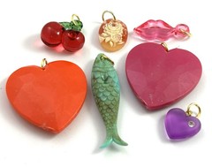 Jewelry Lot Vintage Heart Charm Fish Necklace Pendant Lips Cherry Plastic Resin