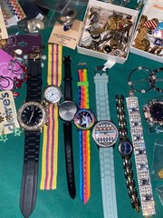 VINTAGE to Modern JEWELRY LOT 6 LBS 168 PCS RHINESTONE RING NECK WEARABLE #19