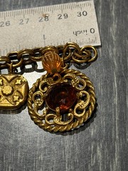Vintage FLORENZA Fleur de Lis Amber Glass Charm/ Fob Etruscan Bracelet