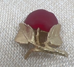 Vintage Napier Gold-Tone Apple Brooch With Red Glass Cabochon Leaf Detail 1.5 In