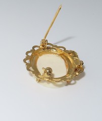 VTG Colored Scrimshaw Brooch: “JJJ 1/20 12KGF”, Butterfly, Flower, Gold Trim
