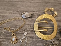 Vintage Estate Lot Designer Signed Jewelry BSK Lisner Kramer Weiss Coro + 69pc