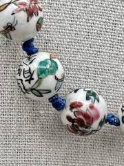 VINTAGE HAND PAINTED KNOTTED PORCELAIN CHINESE ASIAN BEAD NECKLACE cloisonné 18”