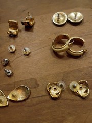 VTG Earrings Pierced Lot Career 80s 90s Statement 10 Pair Mix Goldtone