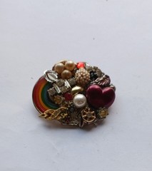 Rainbow Womans Brooch Gold Tone