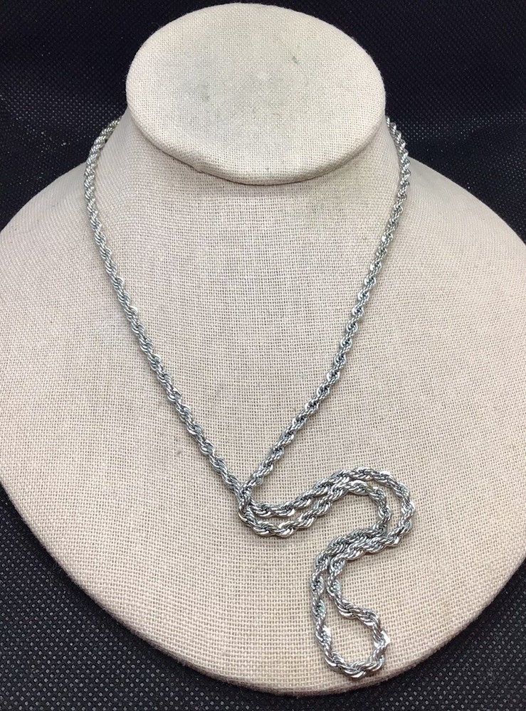Vintage Revlon Silver Tone Costume Long Rope Style Necklace 24″ F587