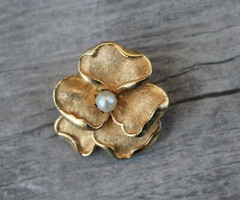 Lovely Vintage 1955 Francois Signed Pearl Floral Gold Tone Brooch/Pin