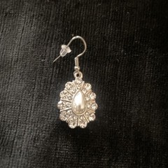 Vintage Earrings Faux Pearl & Rhinestone Teardrop Dangle Silver Tone Statement