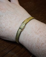 Vintage Napier Goldtone Textured Chain Mesh Bracelet Some Wear See Pics/Descrip