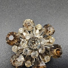 Vintage 1950s Starburst Rhinestone Brooch Smoky Gray White Old Money Aesthetic