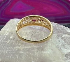 Garnet Filigree Band Ring Vintage 14K Yellow Gold Size 7.5