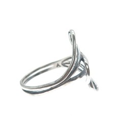925 Sterling Silver Vintage Interlocked Heart Bypass Ring Size 11.25
