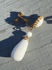 Vintage Signed Miriam Haskell White Glass Dangle Drop Clip Screw Back Earrings