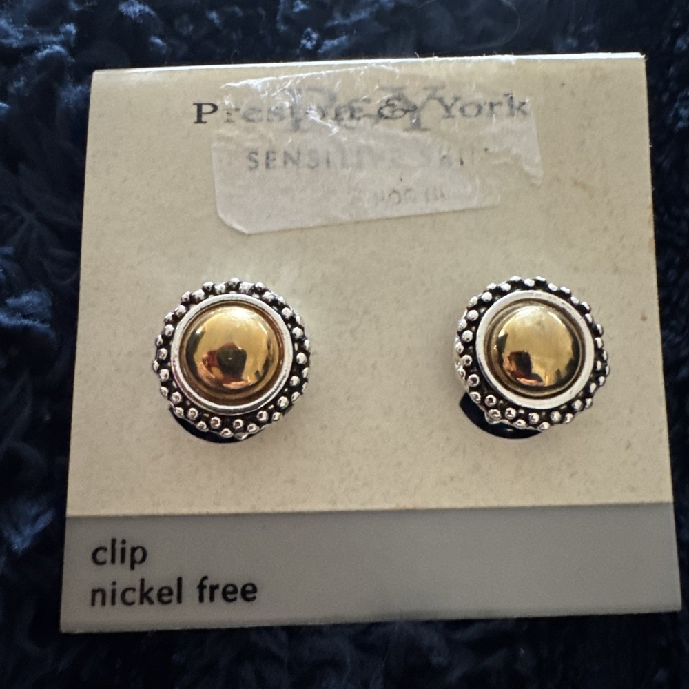 Vintage Preston And York Clip On Earrings NEW. SILVER AND GOLD TONE