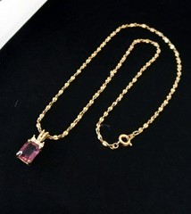 Vintage Gold-Tone Emerald-Cut Amethyst & Rhinestone Pendant Necklace 18″ 6.3g