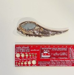 New Wing Brooch vintage, Good quality, Size in picture, Only have one