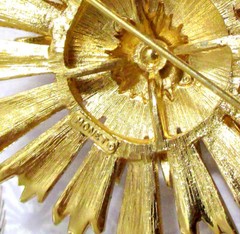 VTG LARGE 2 1/4″ SPIKY MONET GP TIERED “STARBURST” DOMED BROOCH PIN RUNWAY EXC