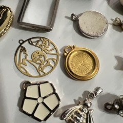 Vintage Large 30+ Pendant Collection | Mix Lot Rhinestones Gold Silver Tone