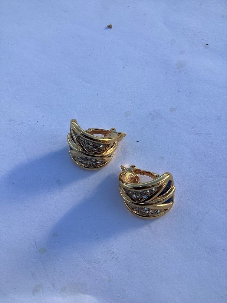 Jackie Collin’s Clip Back Earrings