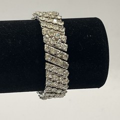 Vintage 1950’s Rhinestone Stretch Expandable Bracelet Prong Set Made in Japan