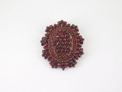 Vintage / Antique Victorian Czech Bohemian Garnet Brooch Pendant With Glass Back