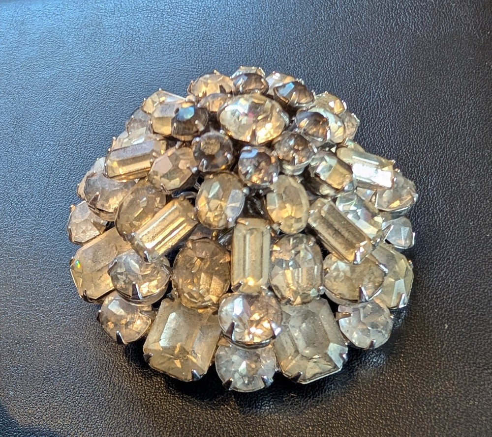 Vintage Large Eisenberg 7 tier Crystal / Glass Brooch