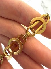 Vintage Metropolitan Museum of Art MMA Gold Plated Cleo Chain Link Necklace