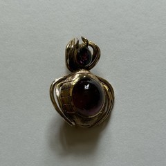 Vintage 14K Yellow Gold Rhodolite Garnet Spider Beetle Insect Brooch Pendant