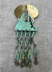 Vtg Gabriella Ceramic Face Art Brooch Verdigris Metal Dangle Fancy Lady Big Eyes