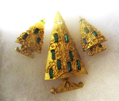VTG MYLU CHRISTMAS TREE BROOCH EARRING RAREST RHINESTONES CRYSTALS CATHEDRAL MCM
