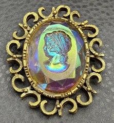 Vintage Huge AB Aurora Borealis Rainbow Glass Cameo Intaglio Brooch Gold Tone